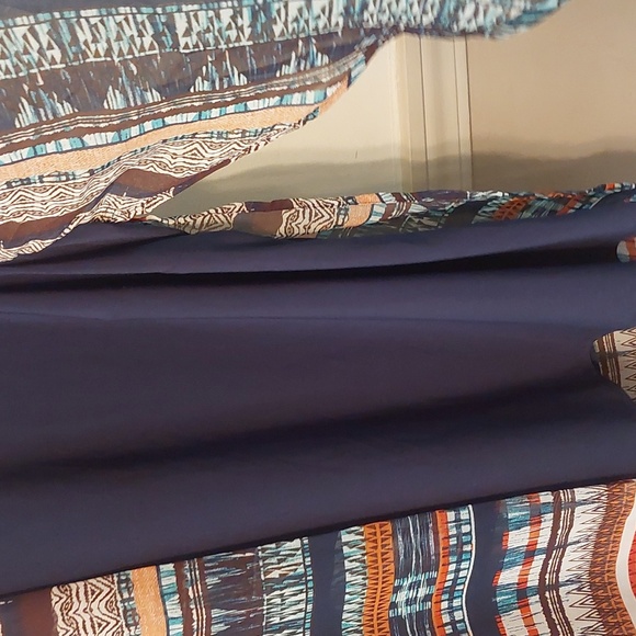 Cato Multicolor Sleeveless Blouse - Picture 6 of 16
